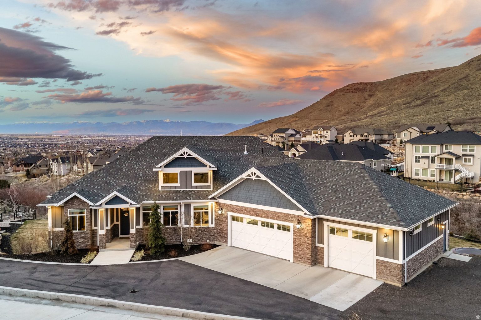 15113 S CEDAR MEADOW CIR W, Herriman, UT, 84096