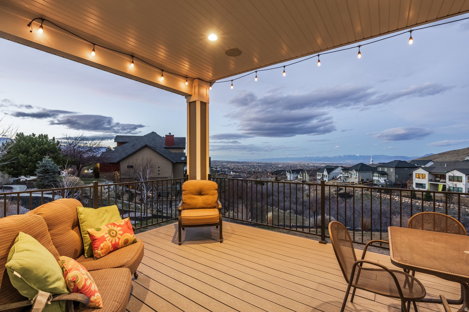 15113 S CEDAR MEADOW CIR W, Herriman, UT, 84096