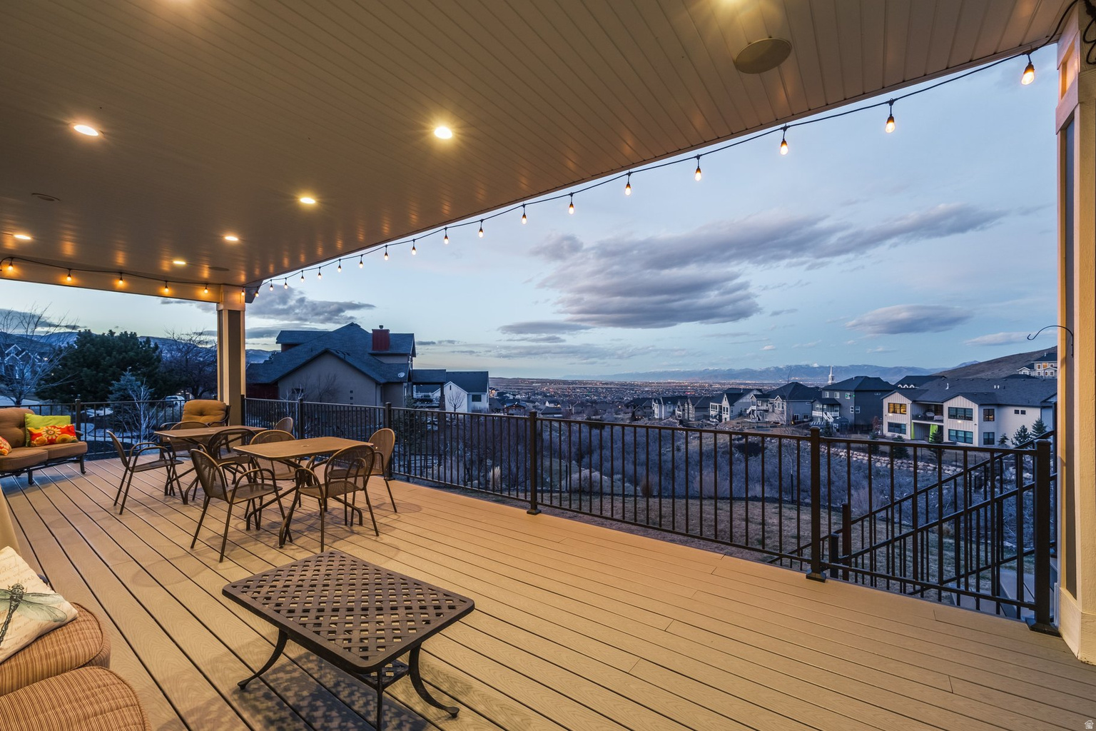 15113 S CEDAR MEADOW CIR W, Herriman, UT, 84096