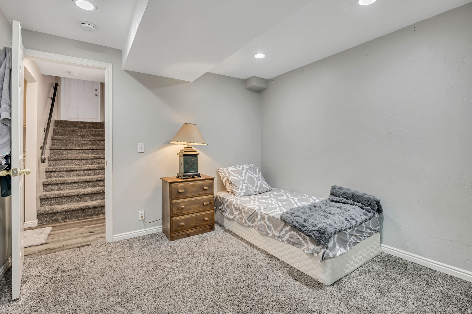 9979 S ALBURY RD, Sandy, UT, 84092