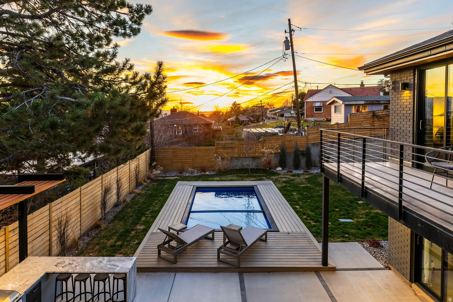 619 N J ST, Salt  Lake  City, UT, 84103