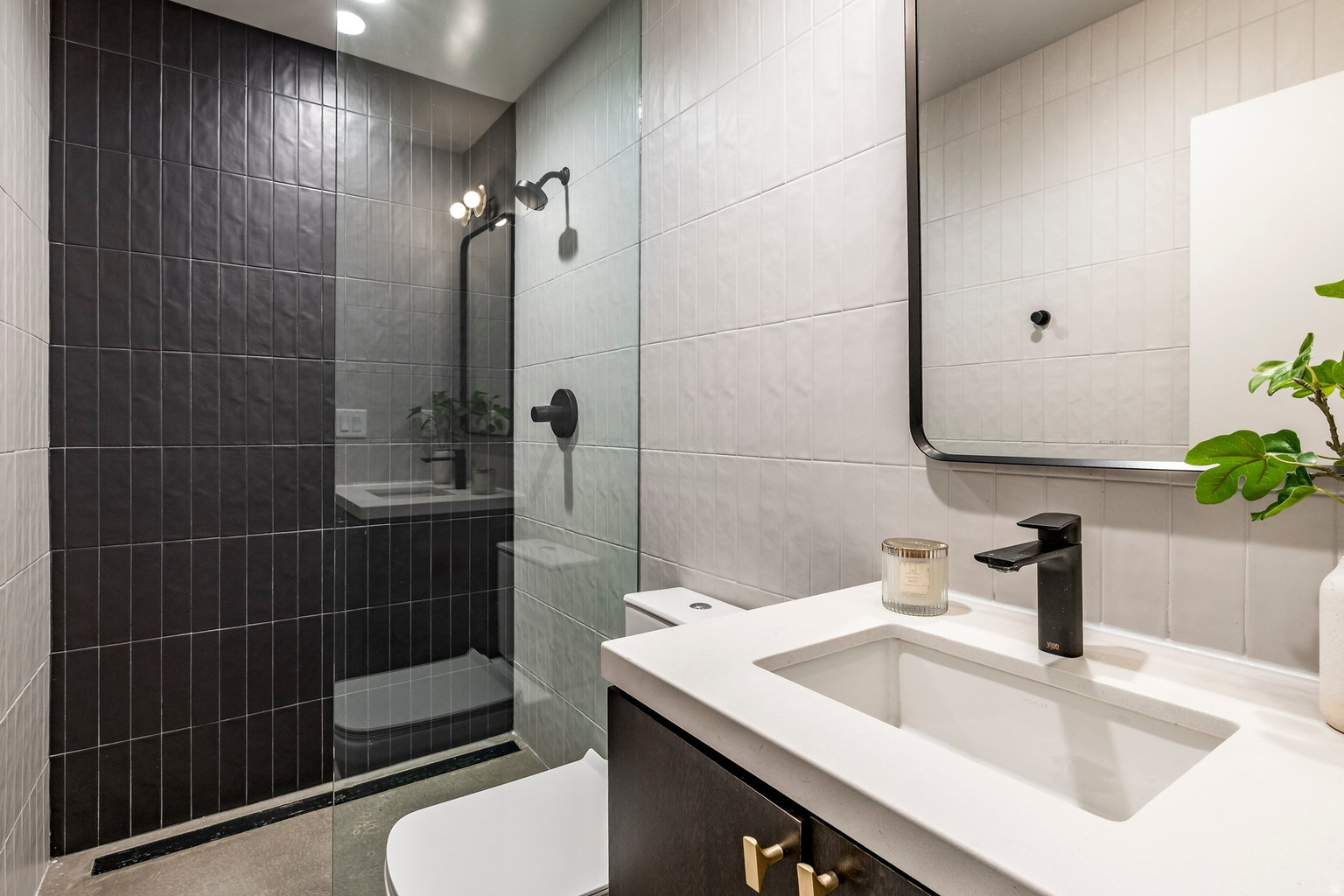 619 N J ST, Salt  Lake  City, UT, 84103