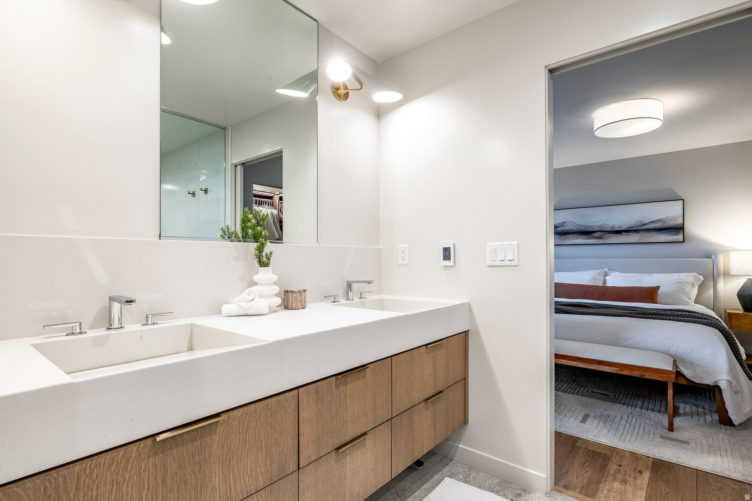 619 N J ST, Salt  Lake  City, UT, 84103