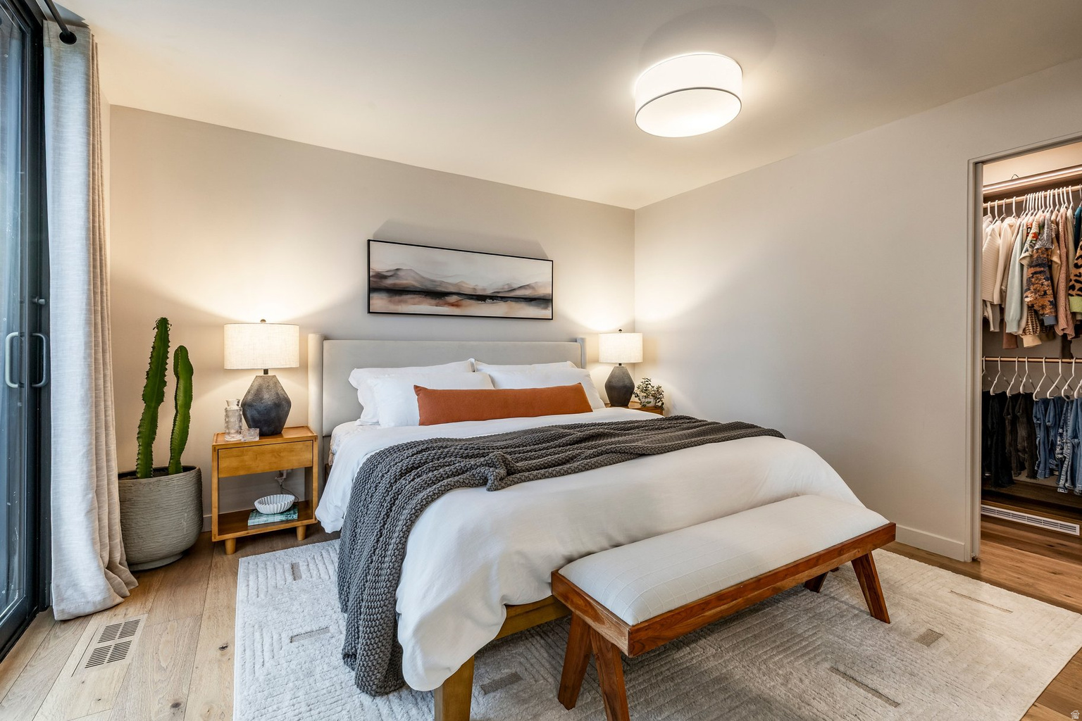 619 N J ST, Salt  Lake  City, UT, 84103