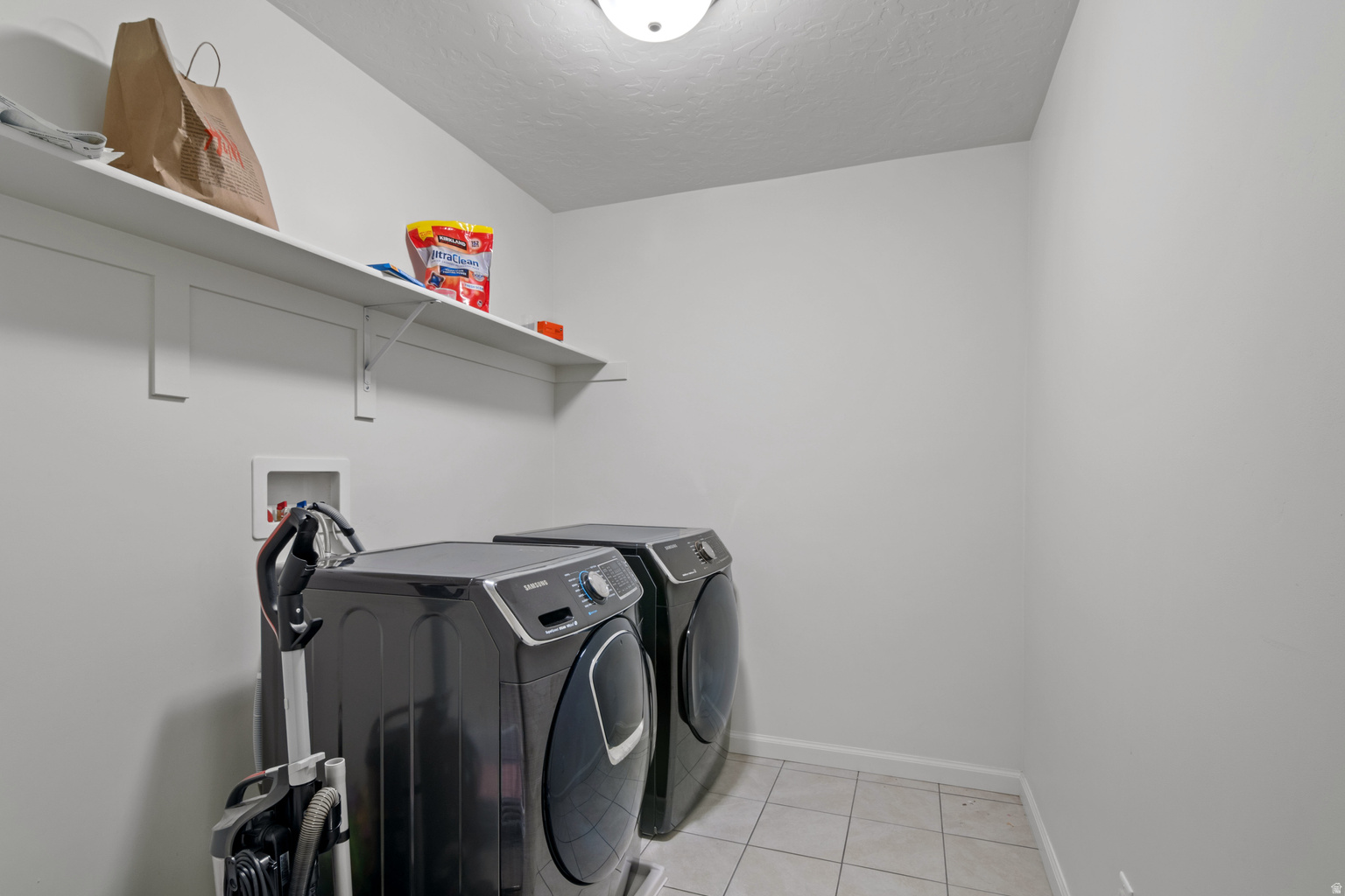 2283 N ELDERBERRY DR, Saratoga  Springs, UT, 84045