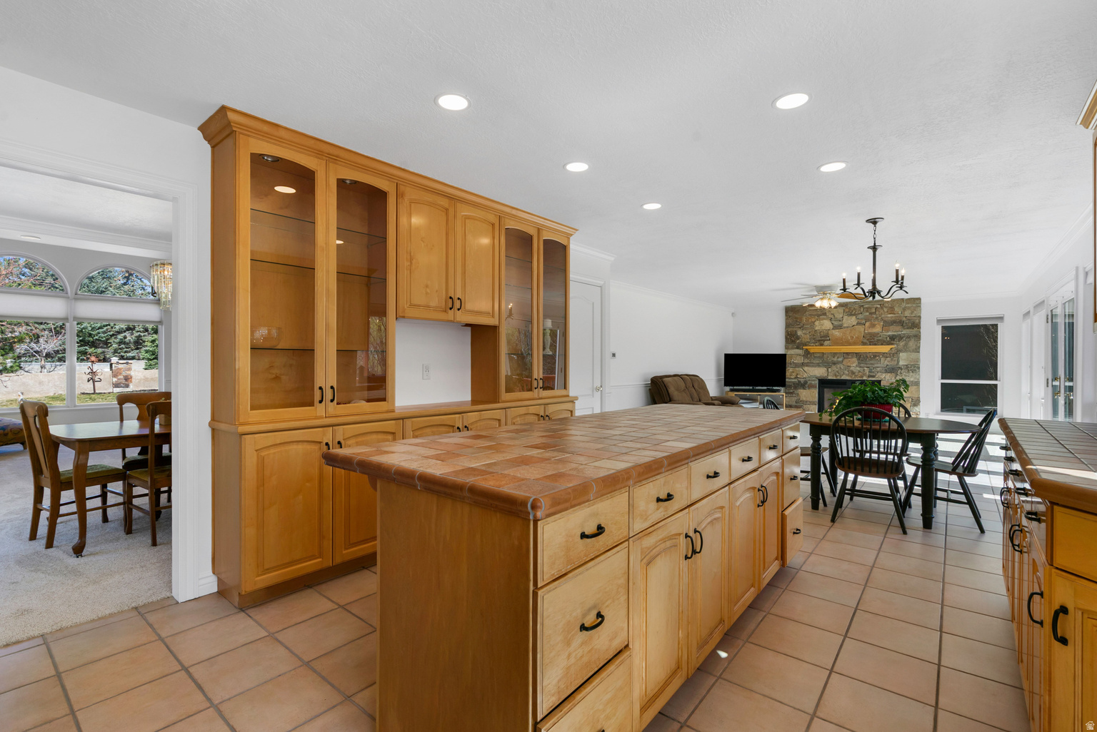 2122 WASATCH BLVD, Sandy, UT, 84092