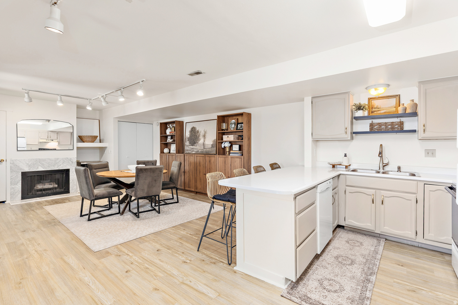 1638 WOODLAND DR, Provo, UT, 84604