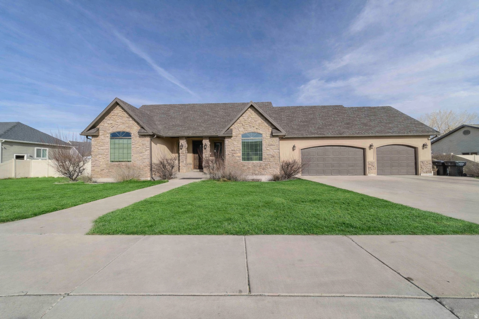 54 S IVIE, Roosevelt, UT, 84066