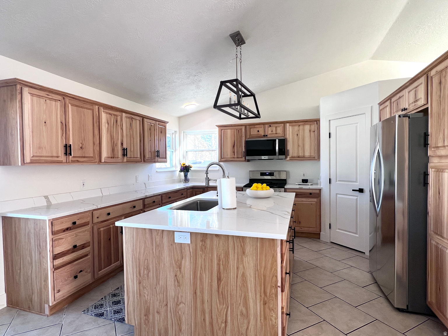 11831 S CARBIDE CT W, Herriman, UT, 84096