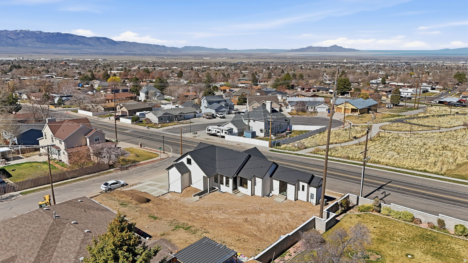 594 E SKYLINE, Tooele, UT, 84074