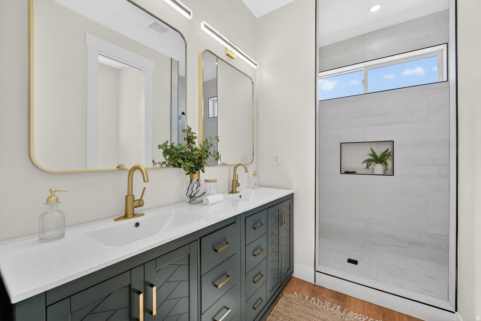 594 E SKYLINE, Tooele, UT, 84074