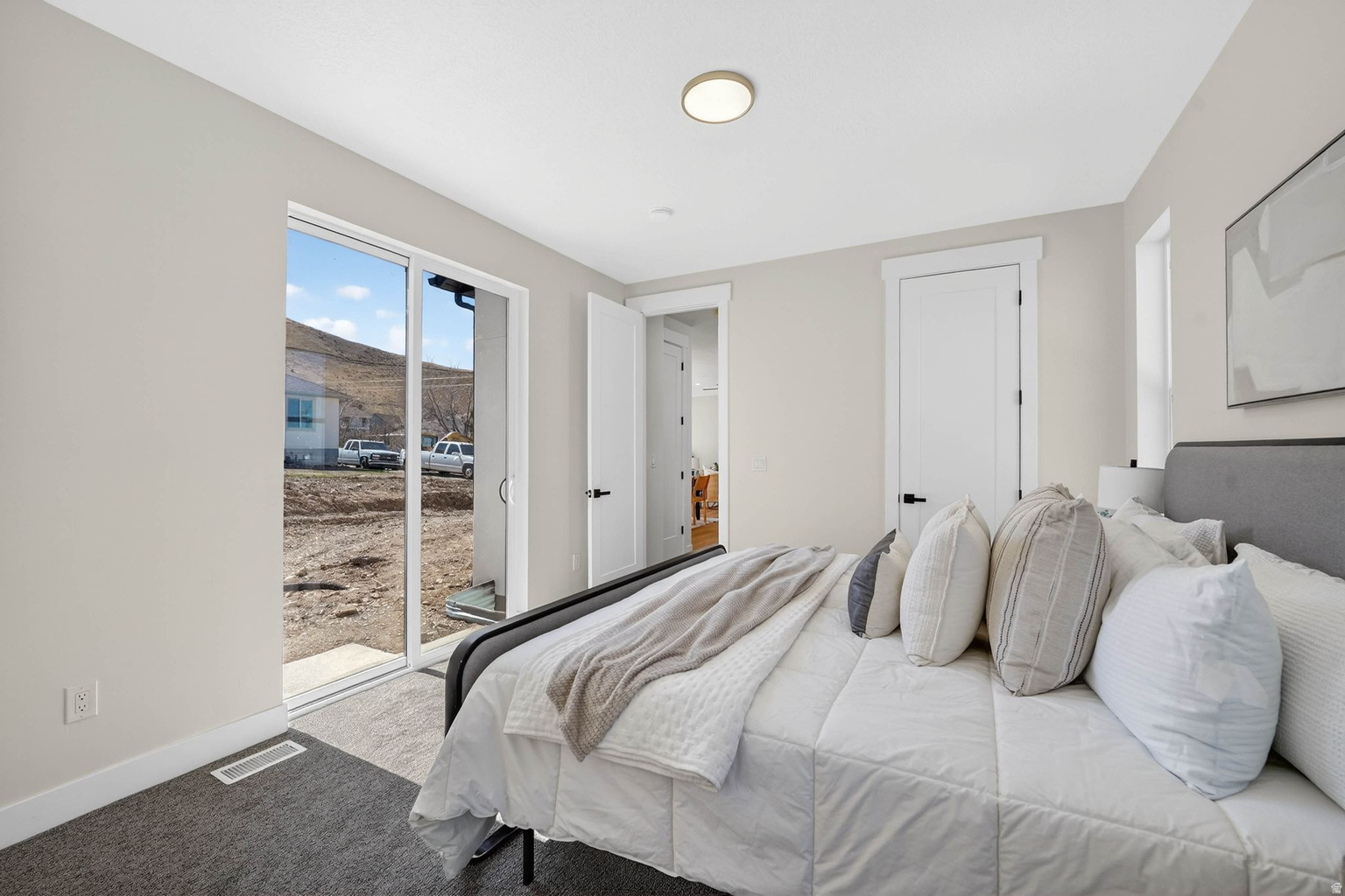 594 E SKYLINE, Tooele, UT, 84074