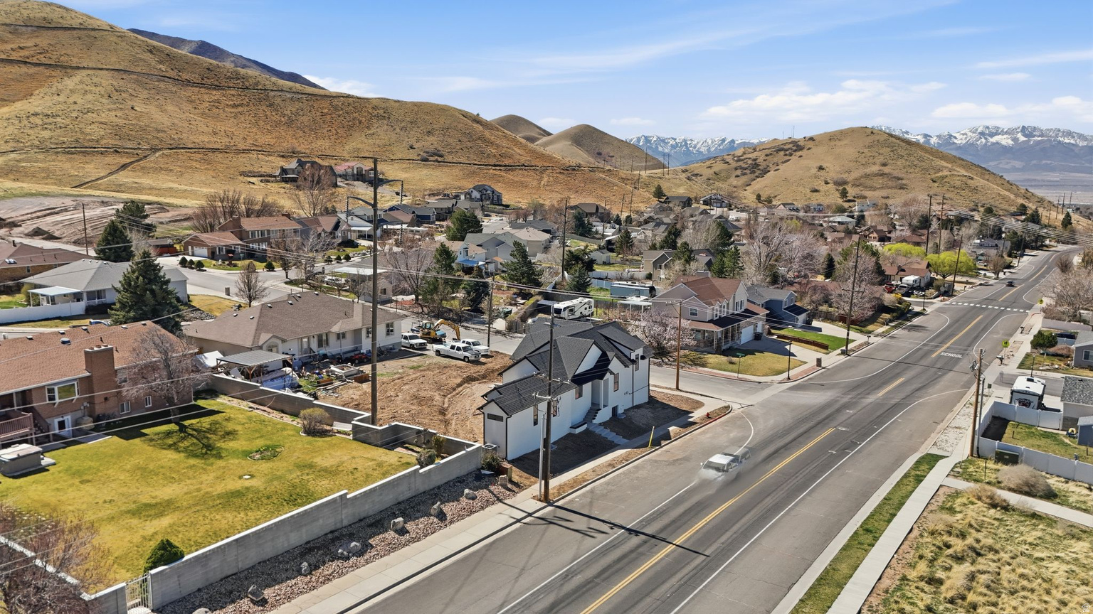 594 E SKYLINE, Tooele, UT, 84074