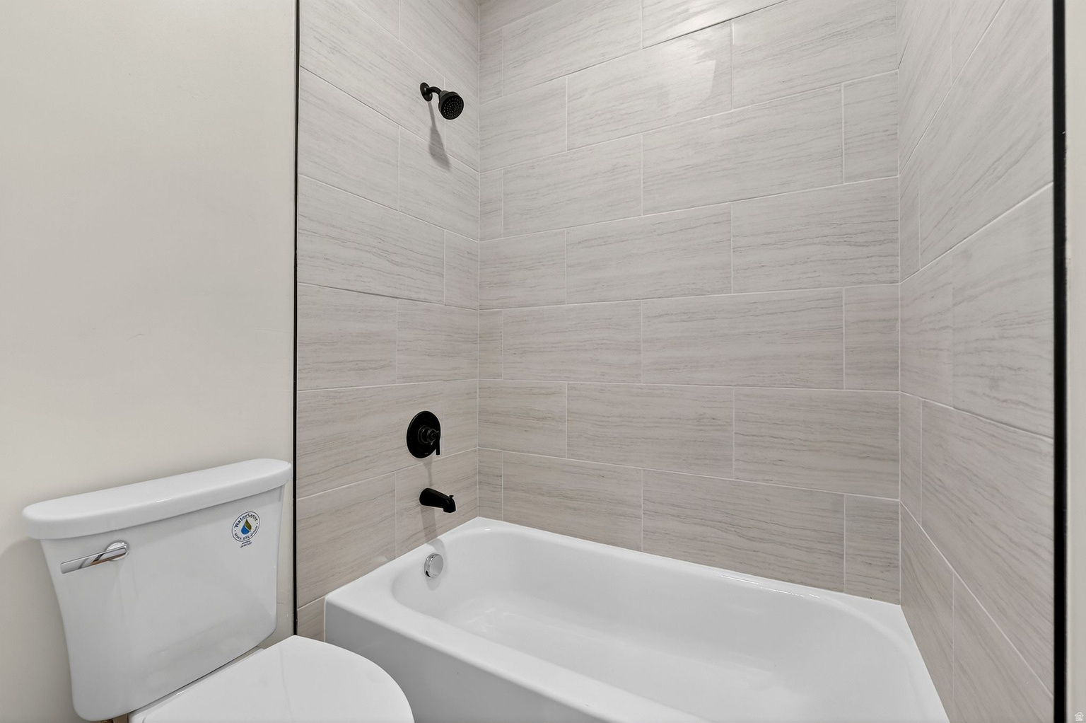 594 E SKYLINE, Tooele, UT, 84074