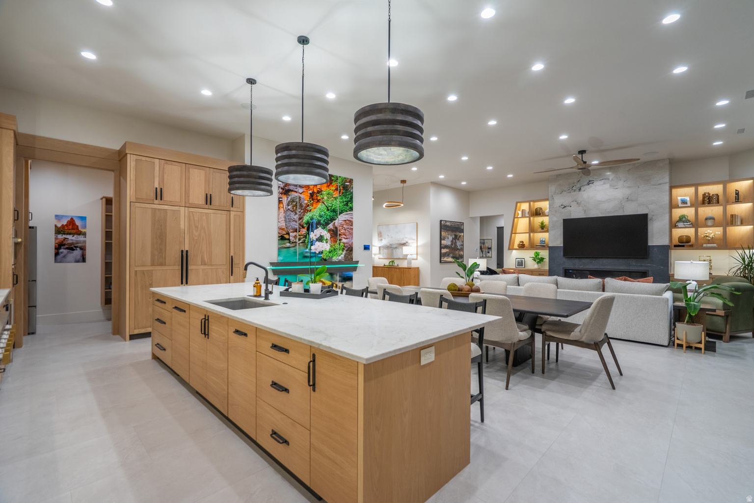 5657 W SCATTERED STARS WAY, Hurricane, UT, 84737