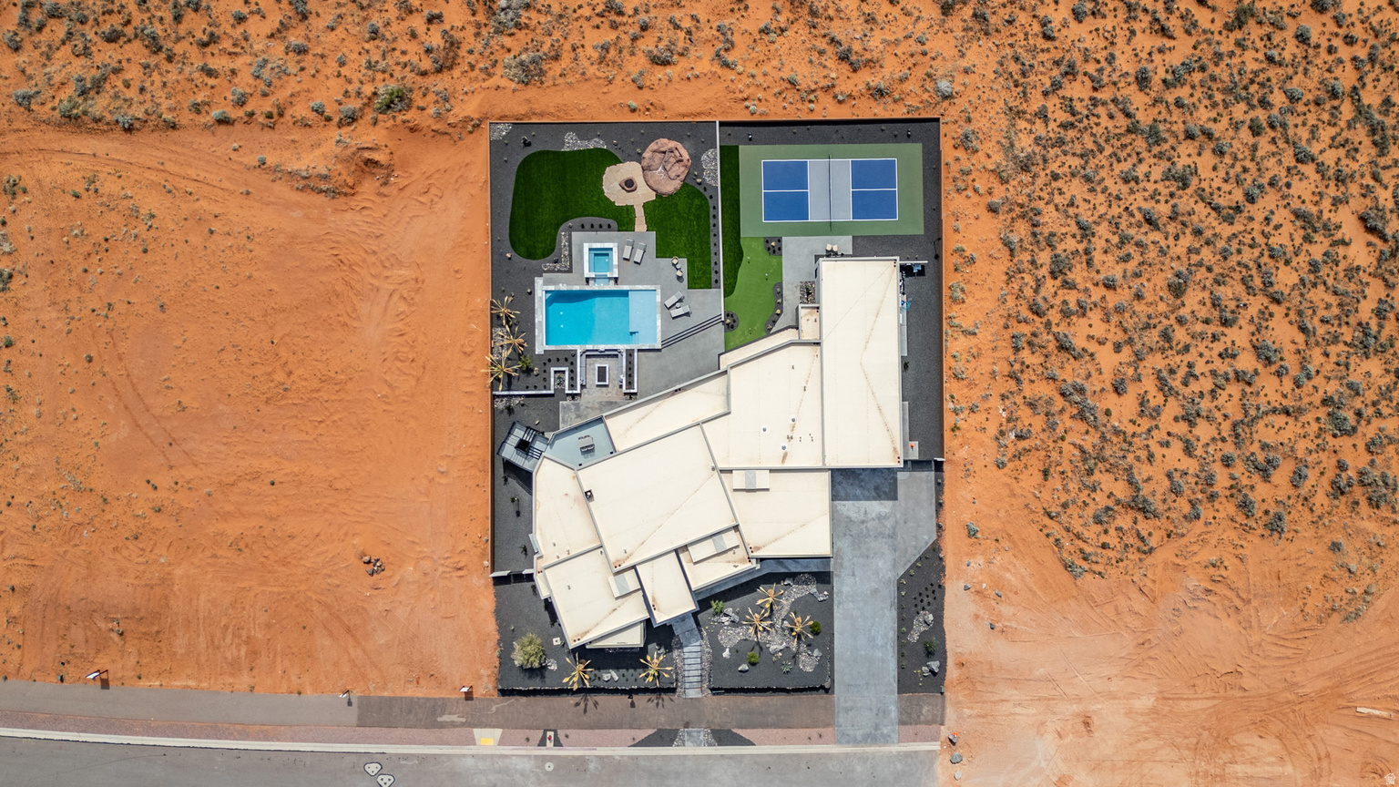 5657 W SCATTERED STARS WAY, Hurricane, UT, 84737