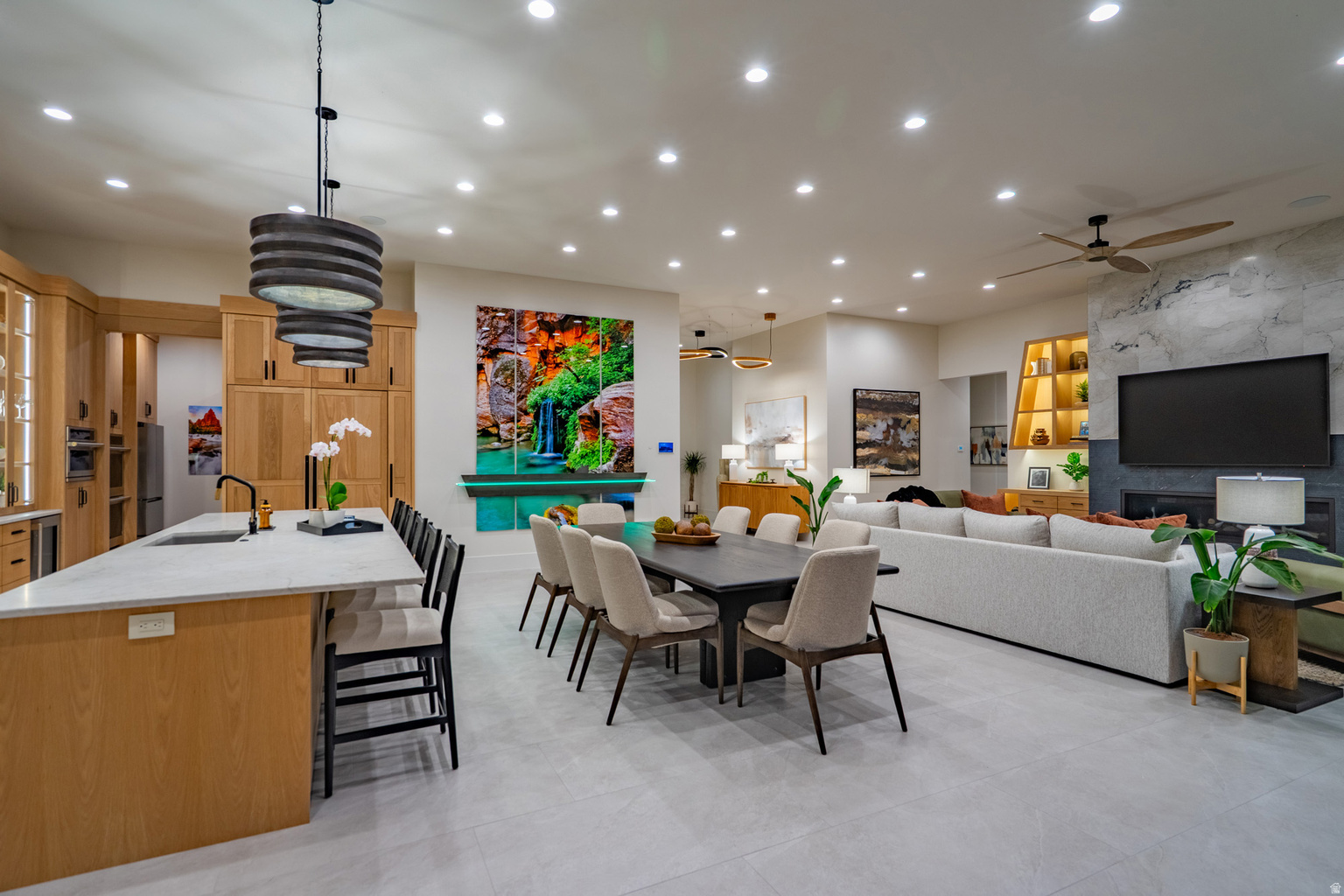 5657 W SCATTERED STARS WAY, Hurricane, UT, 84737