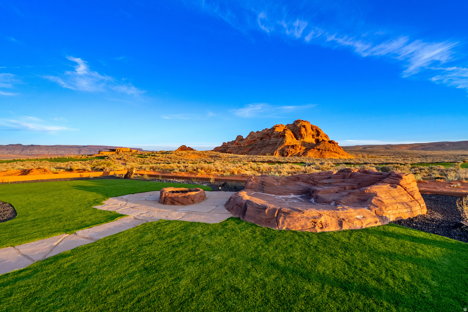 5657 W SCATTERED STARS WAY, Hurricane, UT, 84737