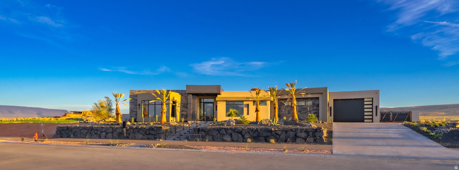 5657 W SCATTERED STARS WAY, Hurricane, UT, 84737