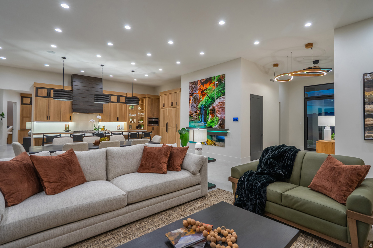 5657 W SCATTERED STARS WAY, Hurricane, UT, 84737