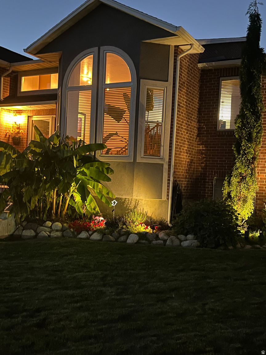 1447 E EDGECLIFF DR, Sandy, UT, 84092