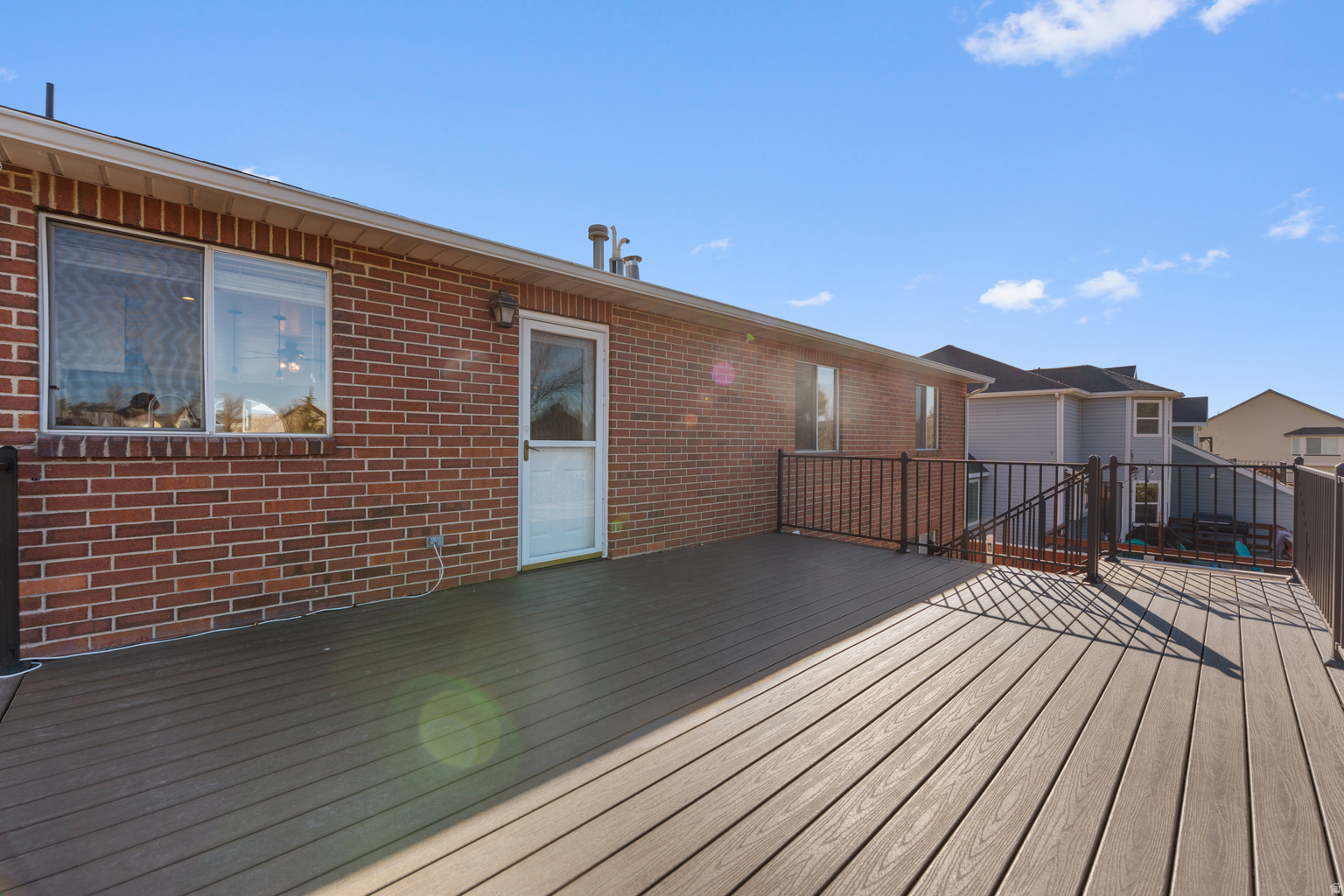 1447 E EDGECLIFF DR, Sandy, UT, 84092