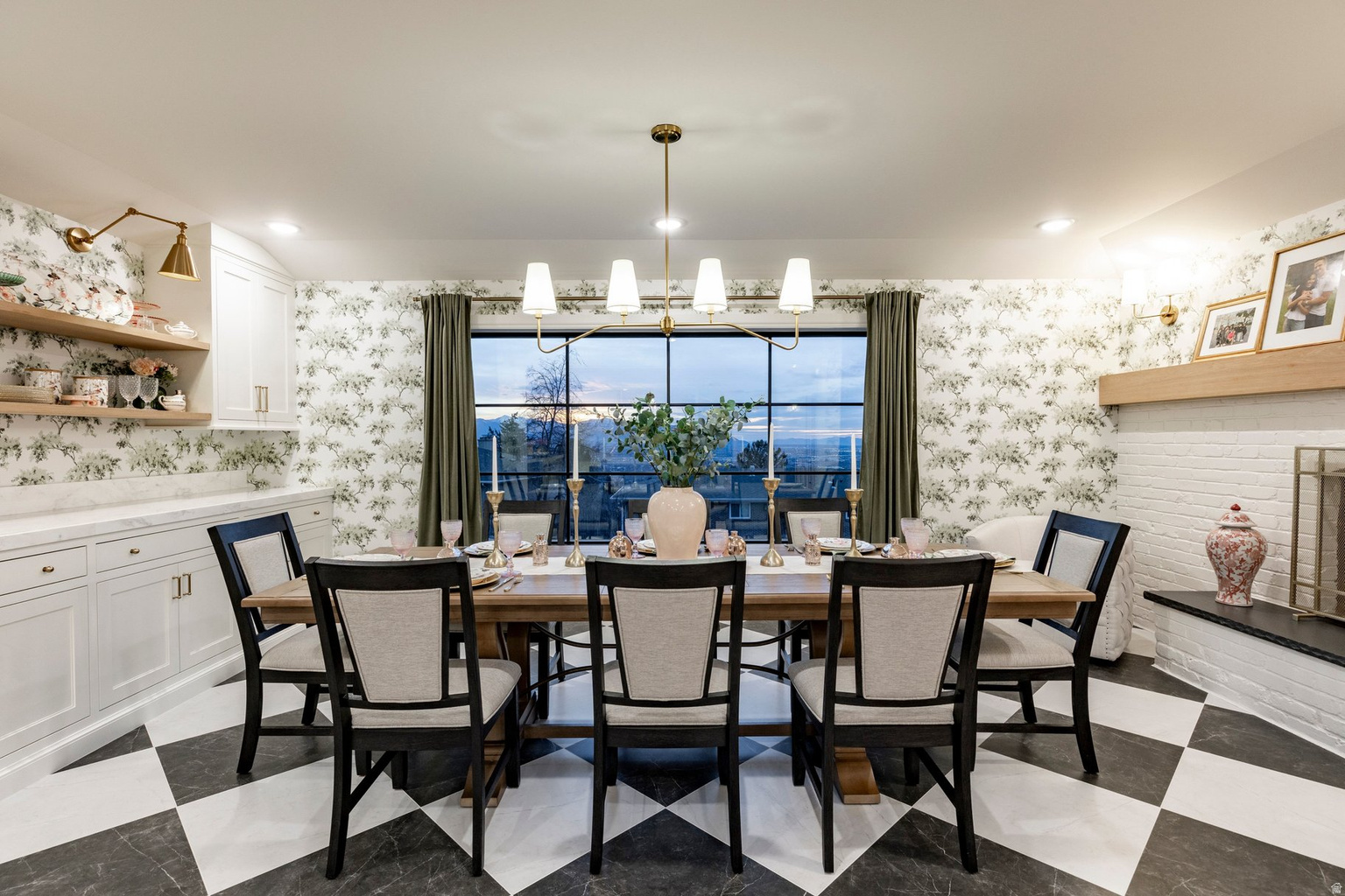 4605 S LEDGEMONT DR E, Salt  Lake  City, UT, 84124