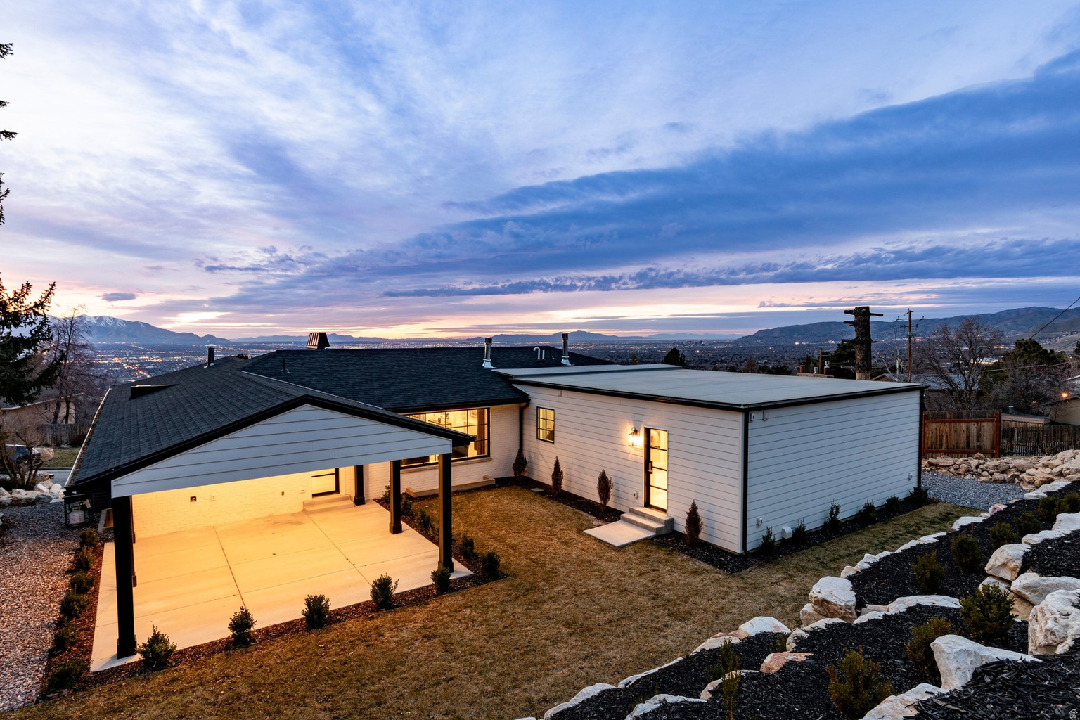 4605 S LEDGEMONT DR E, Salt  Lake  City, UT, 84124