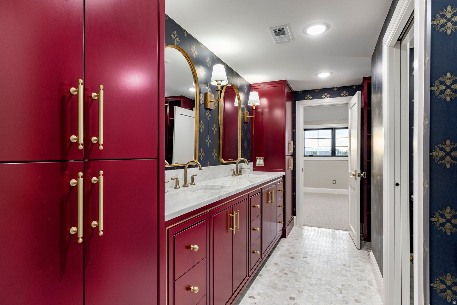 4605 S LEDGEMONT DR E, Salt  Lake  City, UT, 84124