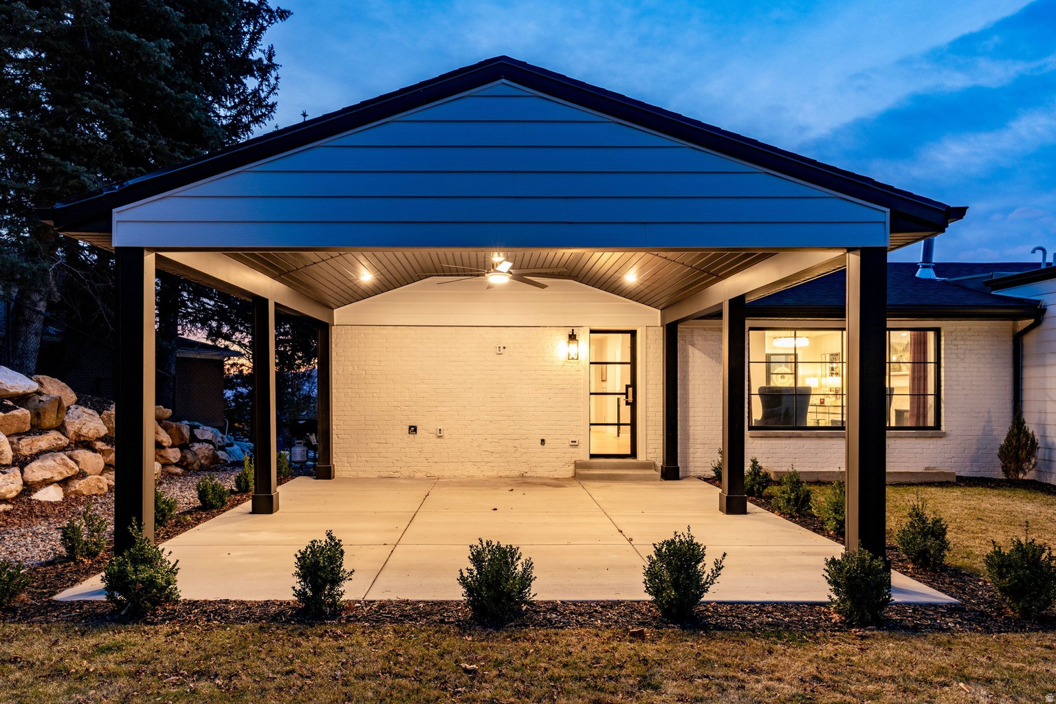 4605 S LEDGEMONT DR E, Salt  Lake  City, UT, 84124