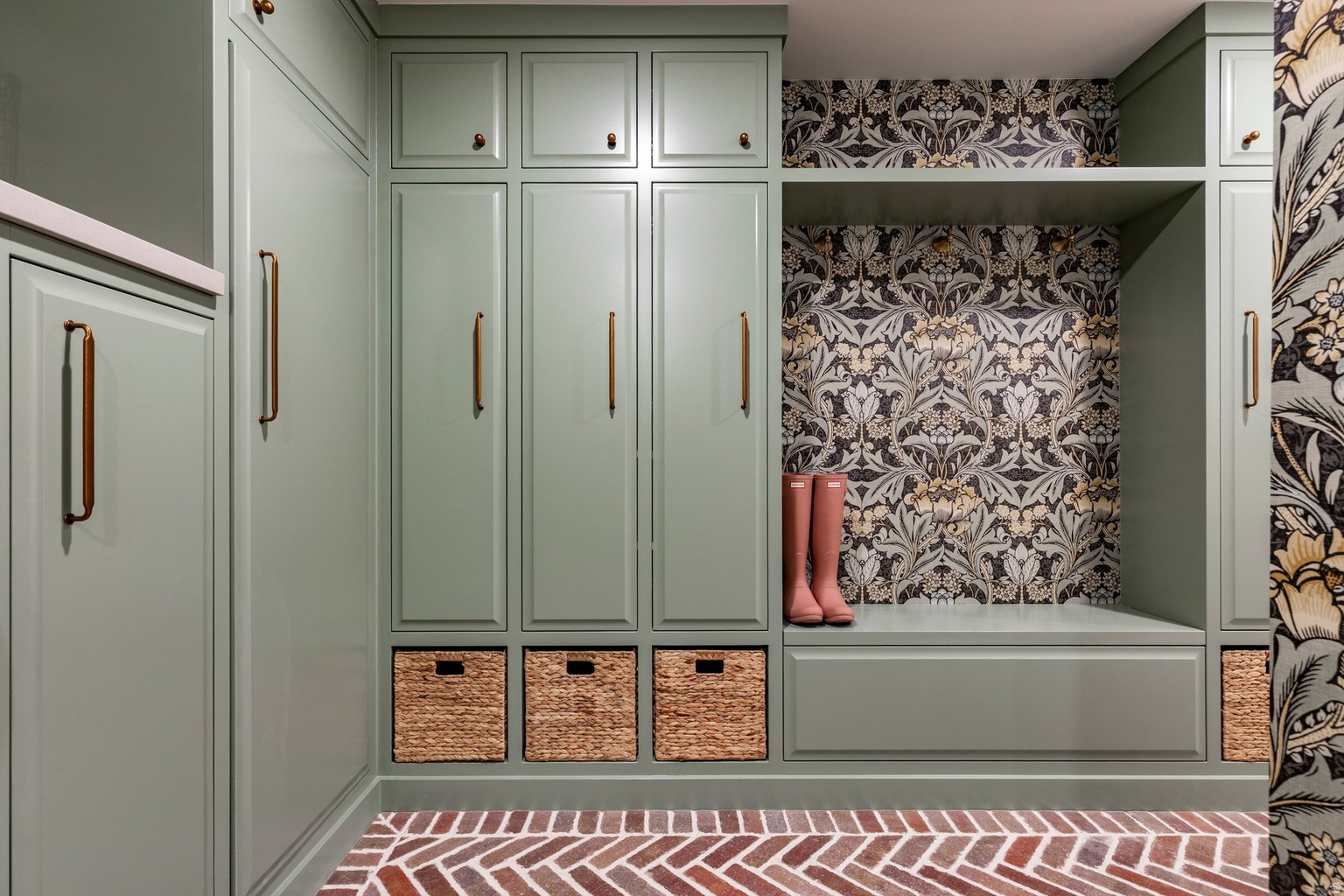 4605 S LEDGEMONT DR E, Salt  Lake  City, UT, 84124