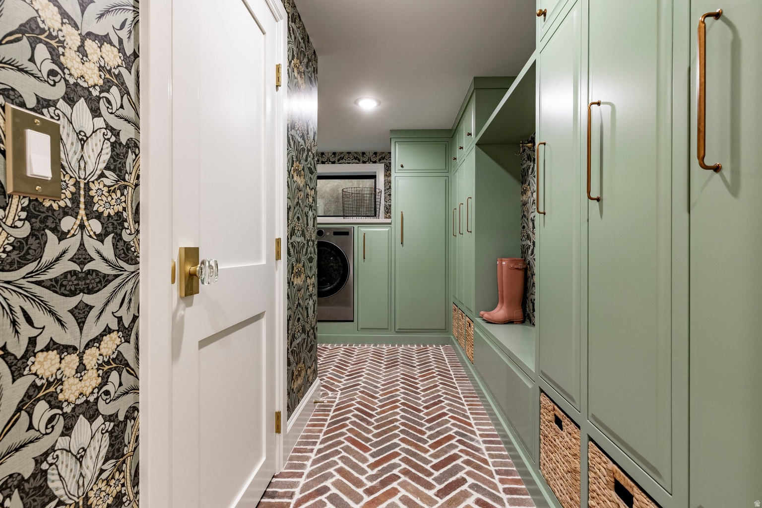 4605 S LEDGEMONT DR E, Salt  Lake  City, UT, 84124