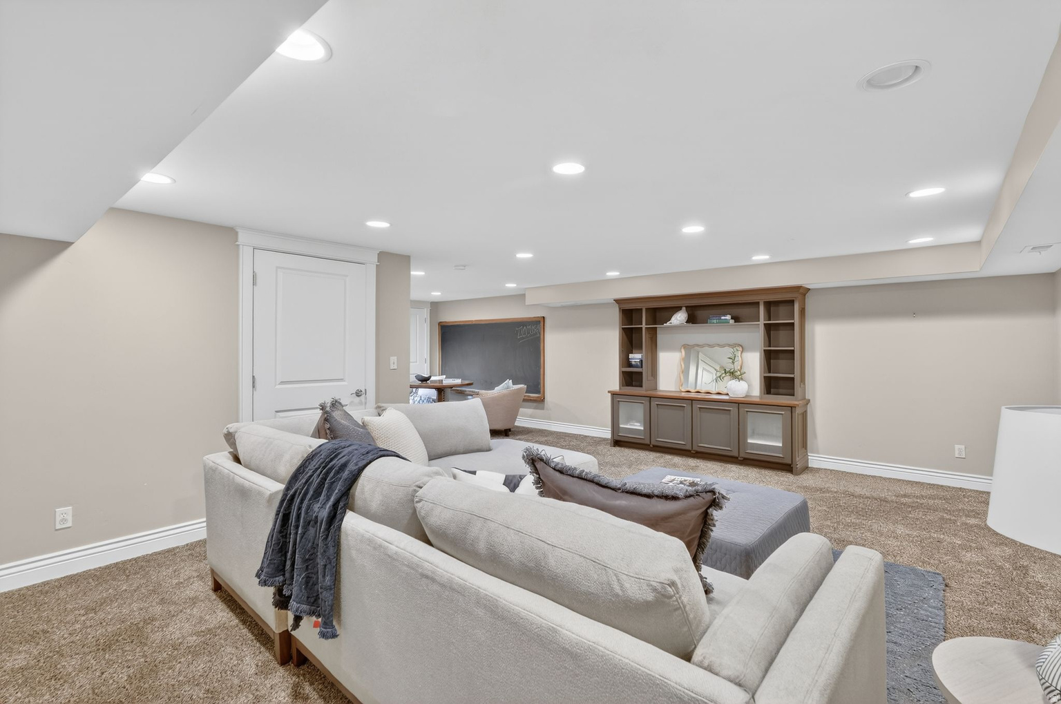 5088 S WANDER LN, Holladay, UT, 84117