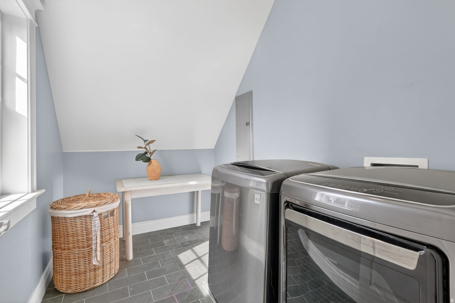 5088 S WANDER LN, Holladay, UT, 84117