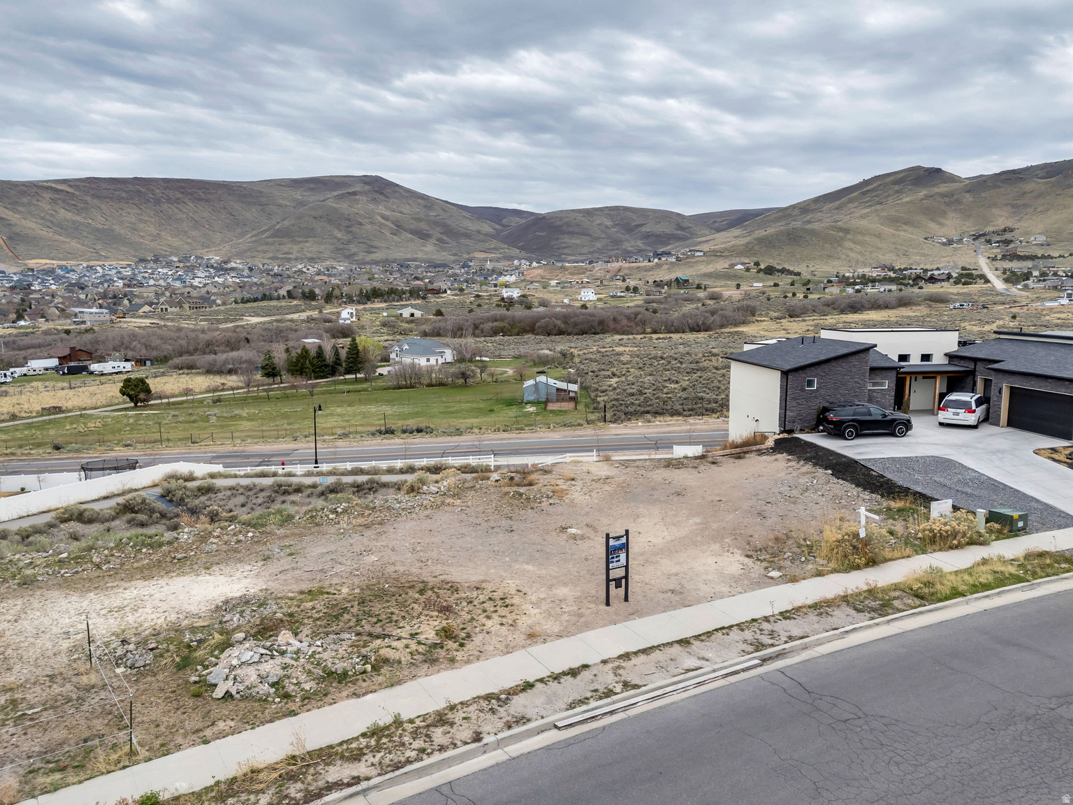 14257 S SUMMIT CREST LN W UNIT 158, Herriman, UT, 84096