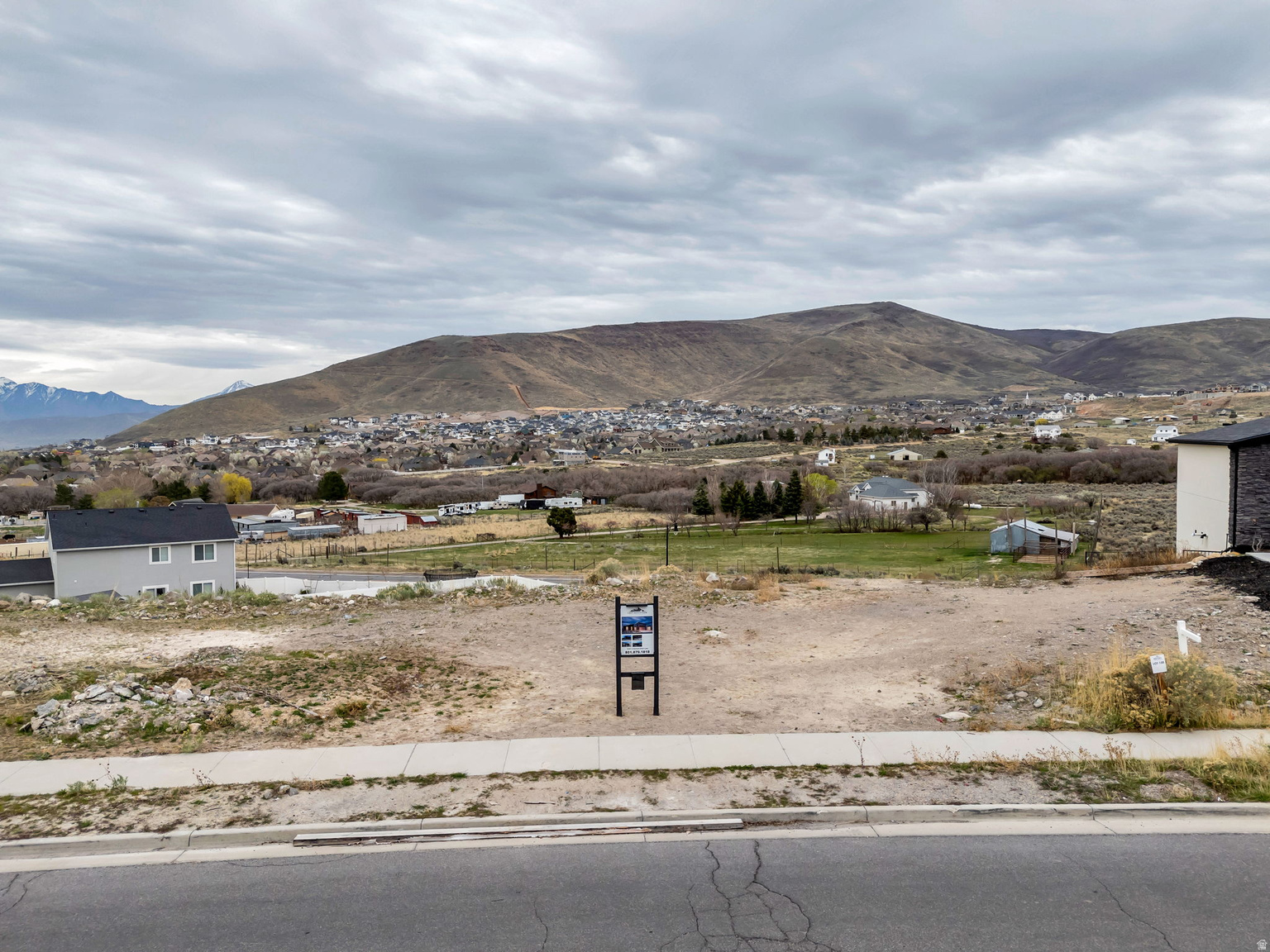 14257 S SUMMIT CREST LN W UNIT 158, Herriman, UT, 84096