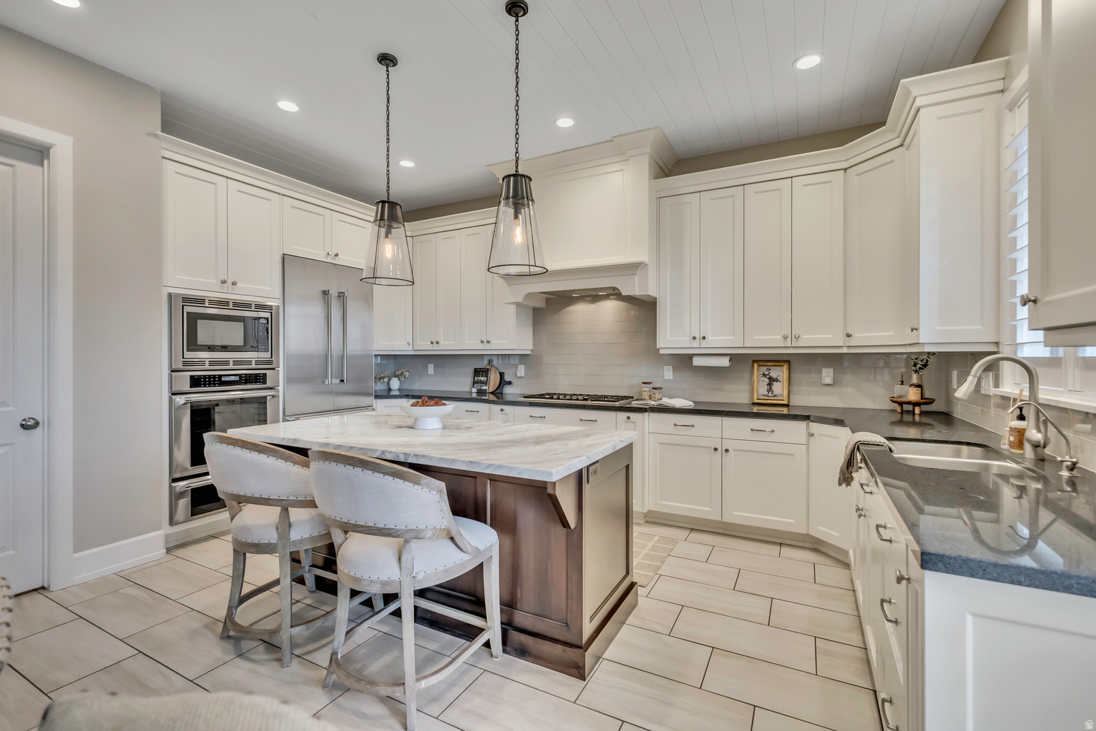 1714 E RACHELWOOD LN, Holladay, UT, 84124