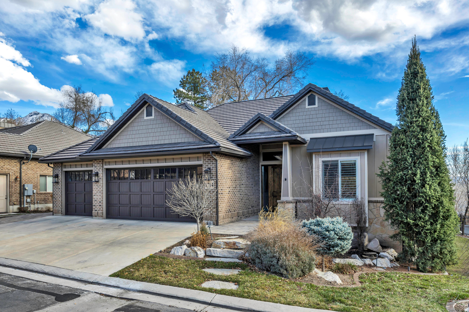 3205 E DANISH WAY, Cottonwood  Heights, UT, 84121