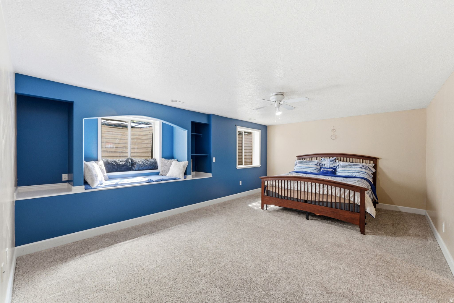 10218 S SANDY WILLOWS CV, Sandy, UT, 84070