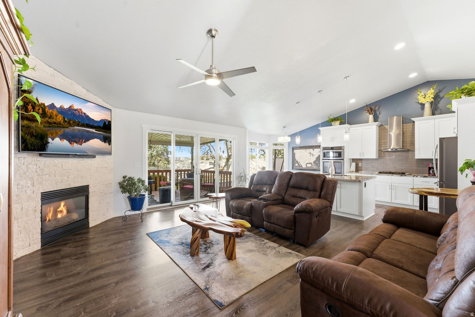 10218 S SANDY WILLOWS CV, Sandy, UT, 84070
