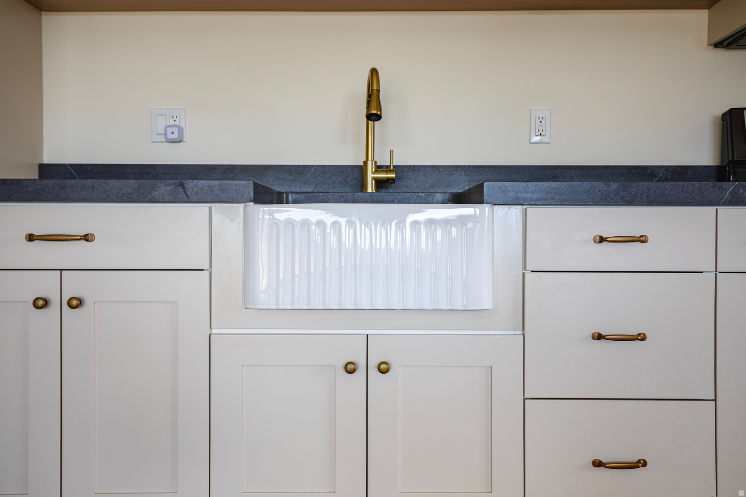 2920 W TEMPLE CANYON RD, Laketown, UT, 84038