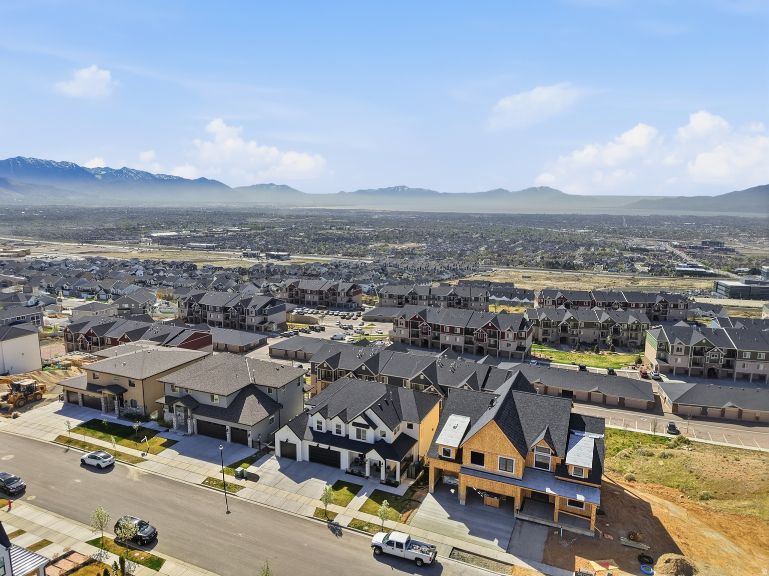 1027 W SEASONS VIEW CT, Lehi, UT, 84048