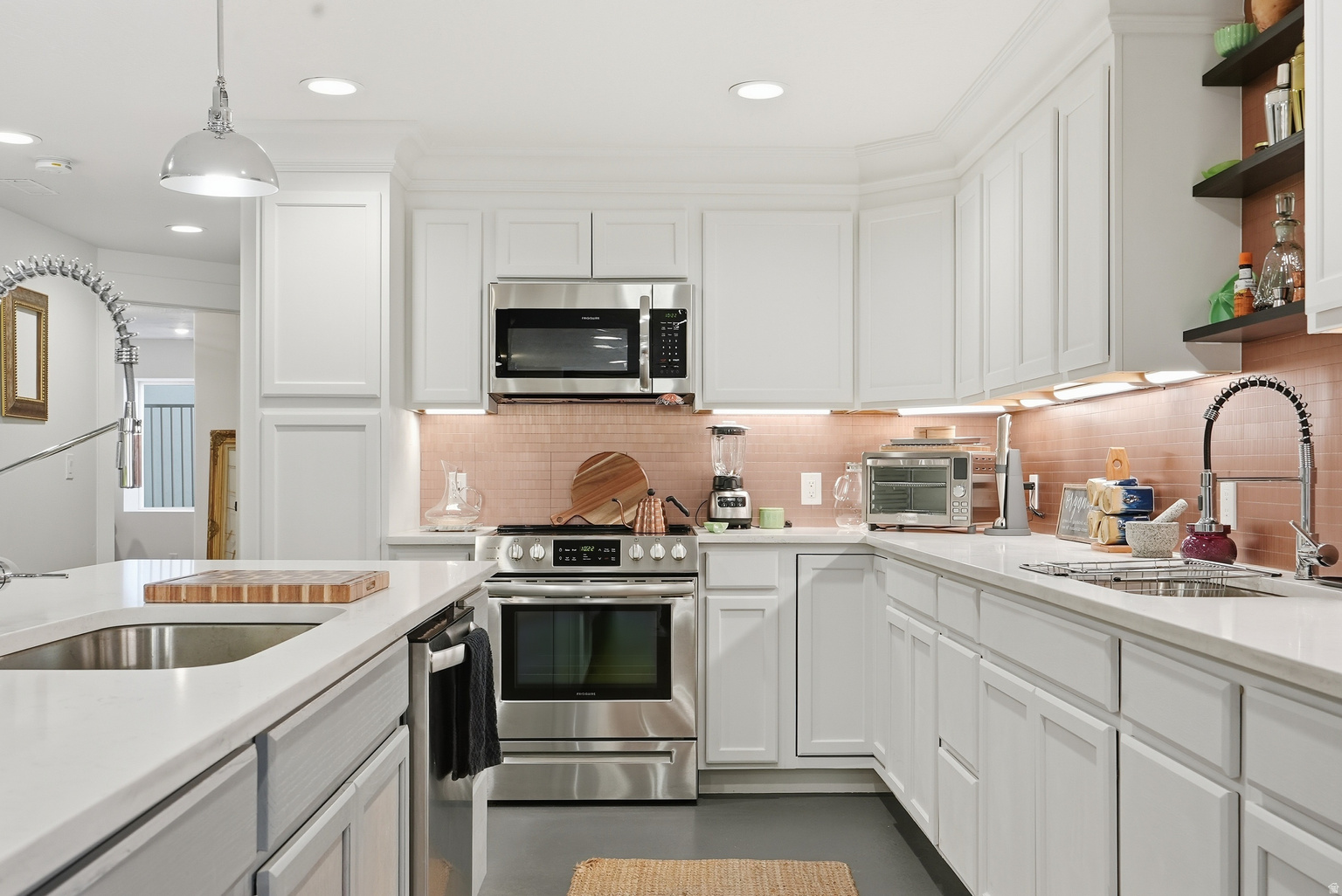 1027 W SEASONS VIEW CT, Lehi, UT, 84048