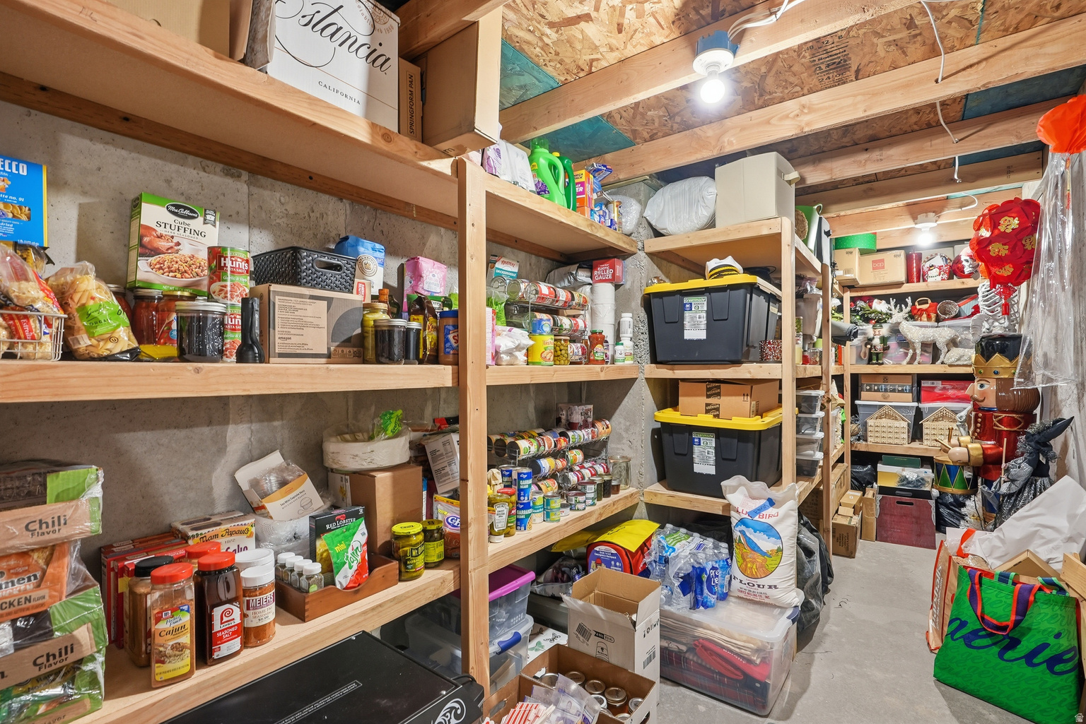 1027 W SEASONS VIEW CT, Lehi, UT, 84048