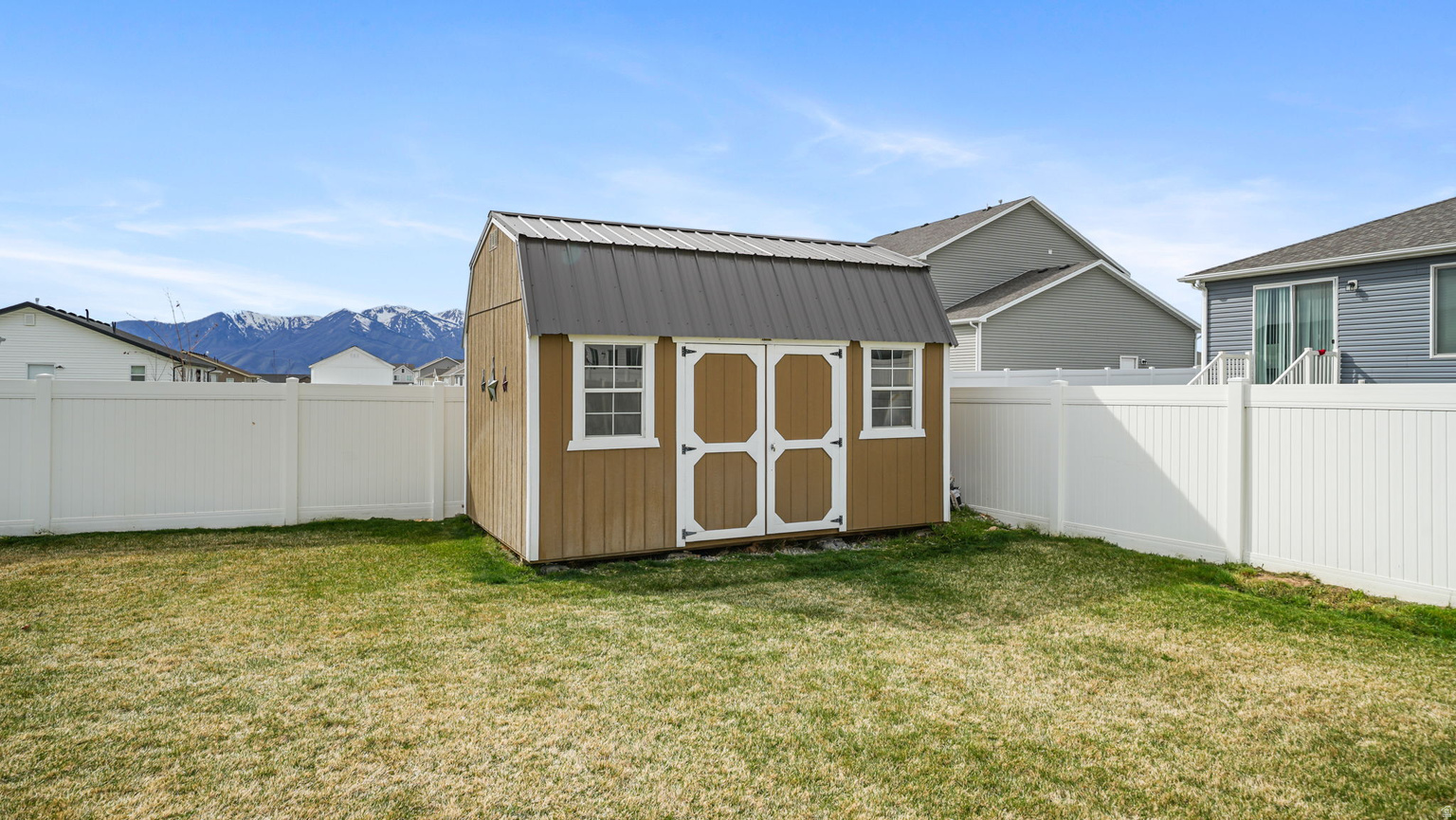 1269 E 500 S, Hyrum, UT, 84319