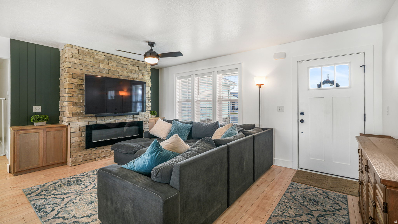 1269 E 500 S, Hyrum, UT, 84319