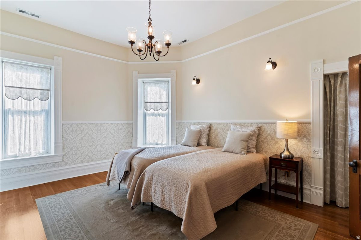 42 W CENTER ST, Kaysville, UT, 84037