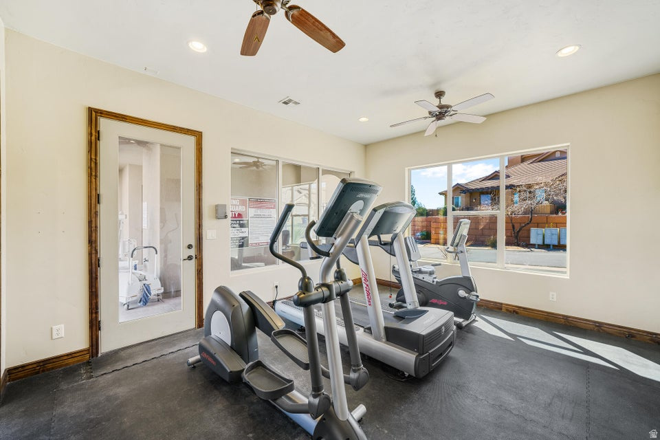 4222 E TORREY PINES DR, Washington, UT, 84780