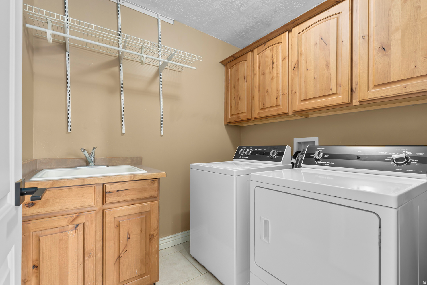 5493 W VARENNA ST, Herriman, UT, 84096