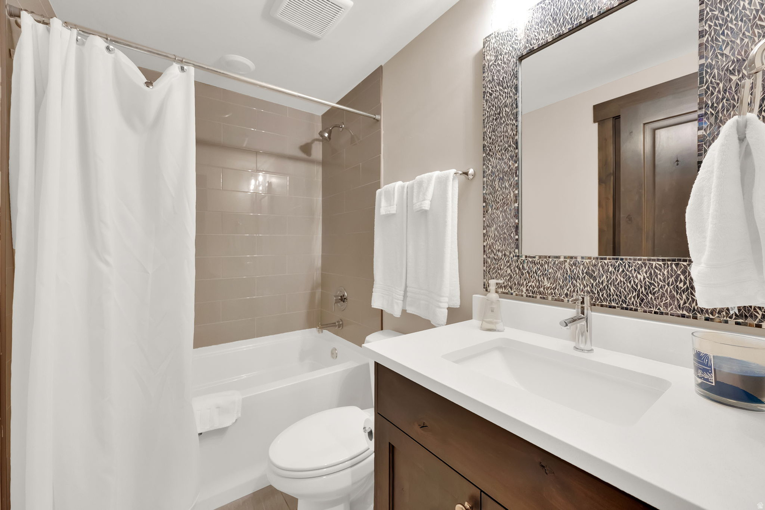 6357 E 820 S, Huntsville, UT, 84317